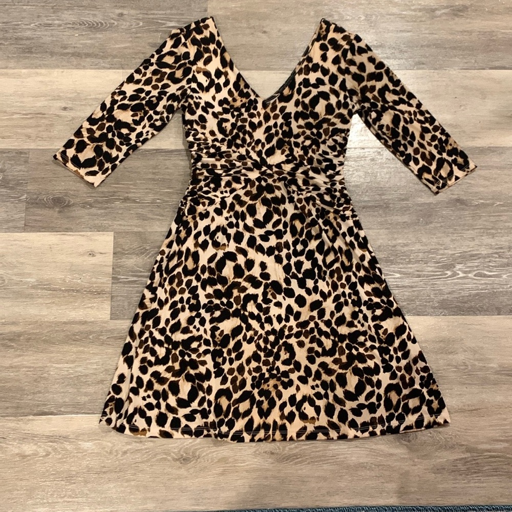 Lux II stretchy leopard print dress size 4
